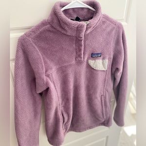 Purple Patagonia Re-Tool Snap-T fuzzy pull-over fleece size M, great condition